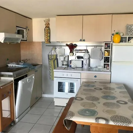 Pavillon 2 Pieces + Mezzanine A Port Leucate, 6 Pers, Parking, Proche - Fr-1-81-64 *